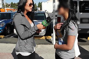 brazzers欧美高跟丝袜秘书